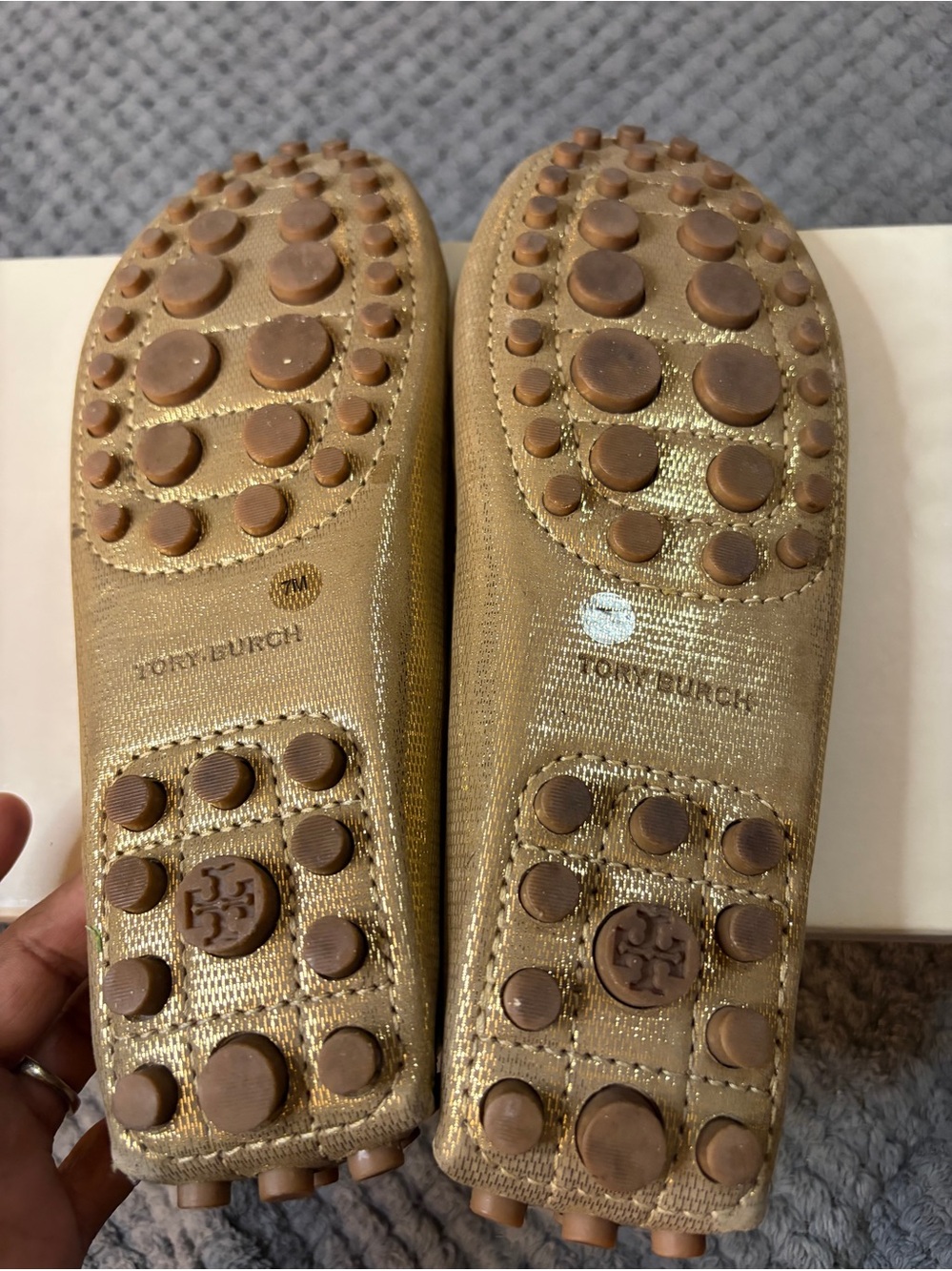 Tory Burch Metallic Gold Driving Loafers 7 - Picture 8 of 9